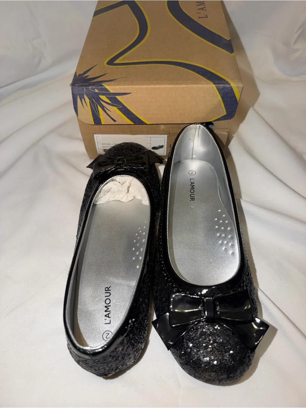 NWT L'Amour Black Sparkle Bow Mary Jane Flats - Girls Size 2 Dress Shoes